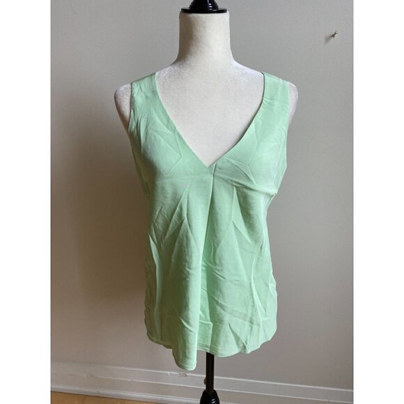 JUDITH Charles BNWOT Women Green "Tanpa" Tank Blouse Silk NEW V Neck - Picture 2 of 7